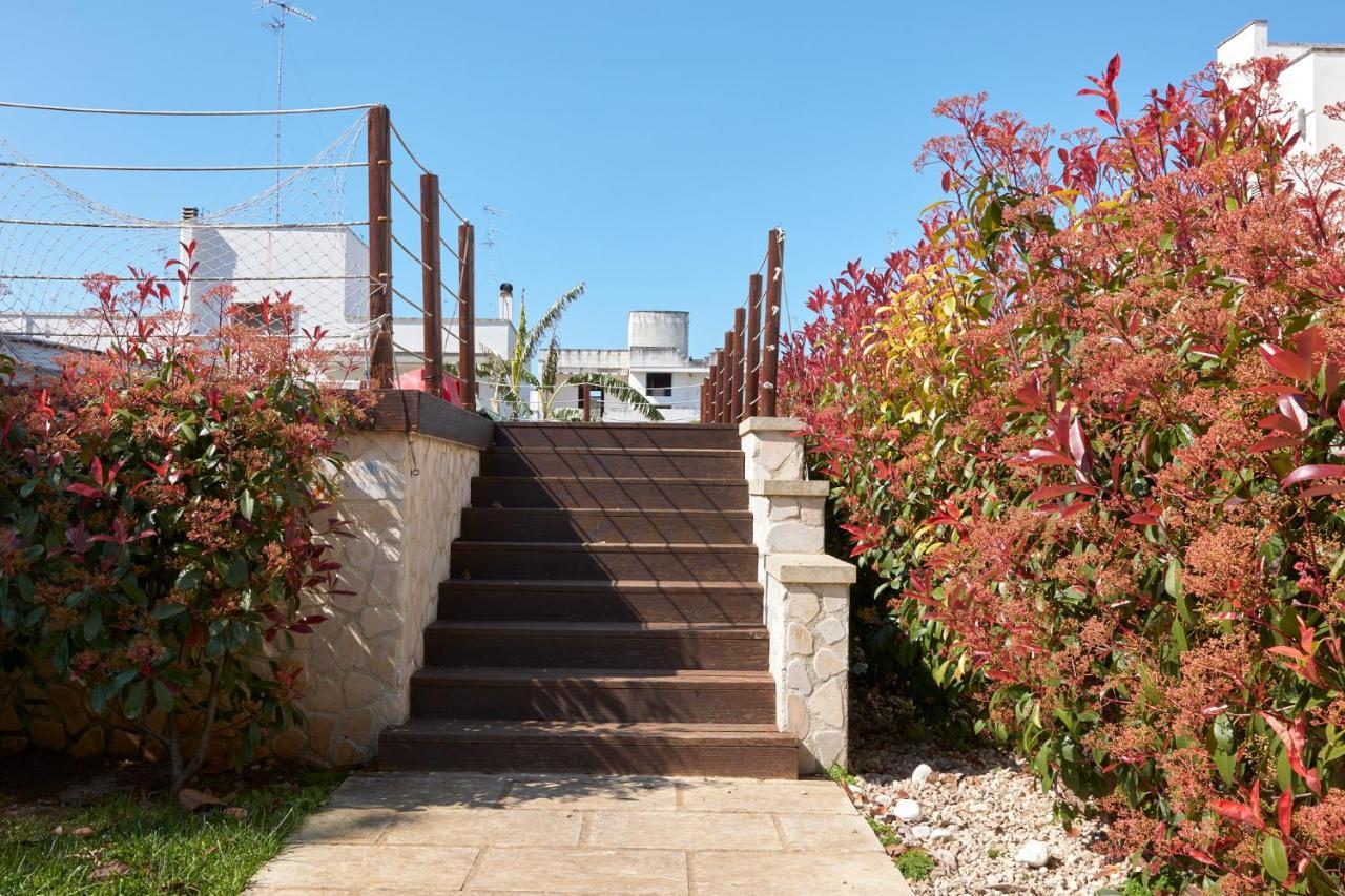 מלון לצ'ה Il Giardino Di Flora Con Piscina מראה חיצוני תמונה