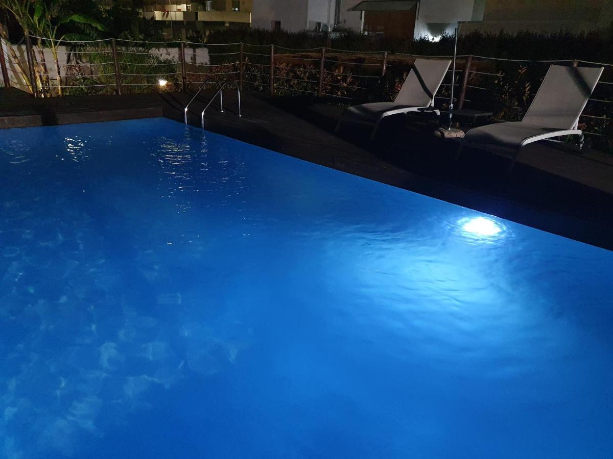 מלון לצ'ה Il Giardino Di Flora Con Piscina מראה חיצוני תמונה