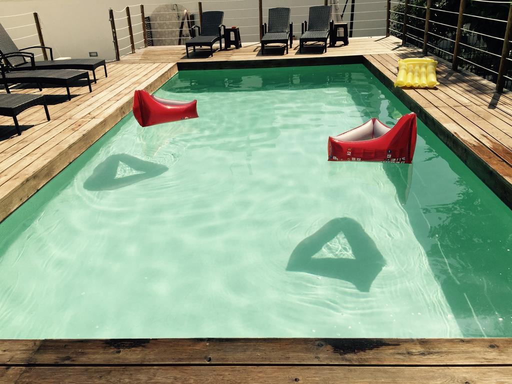 מלון לצ'ה Il Giardino Di Flora Con Piscina מראה חיצוני תמונה