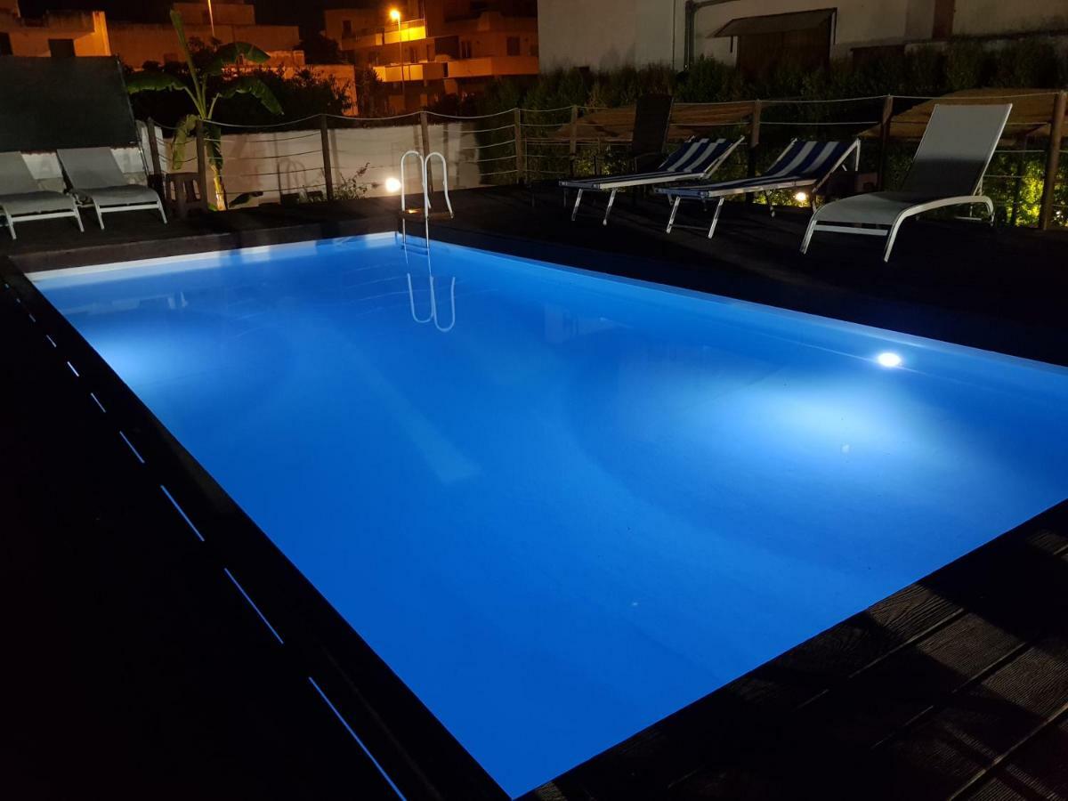מלון לצ'ה Il Giardino Di Flora Con Piscina מראה חיצוני תמונה